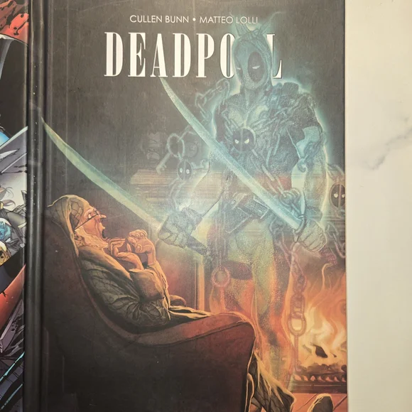 Deadpool Comic Book Set - Picture 3 of 6